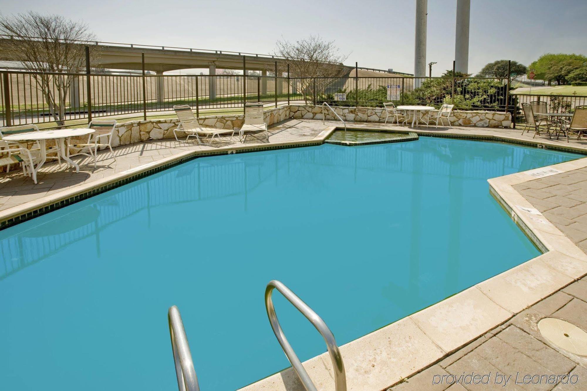 Springhill Suites Waco Exterior photo